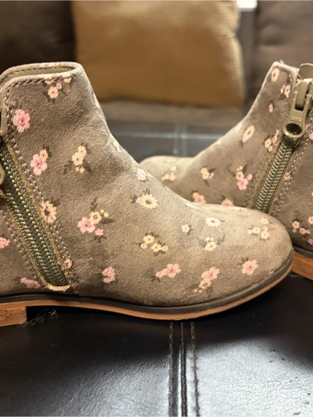 Cat & Jack Gray Floral Ankle Boots for Kids